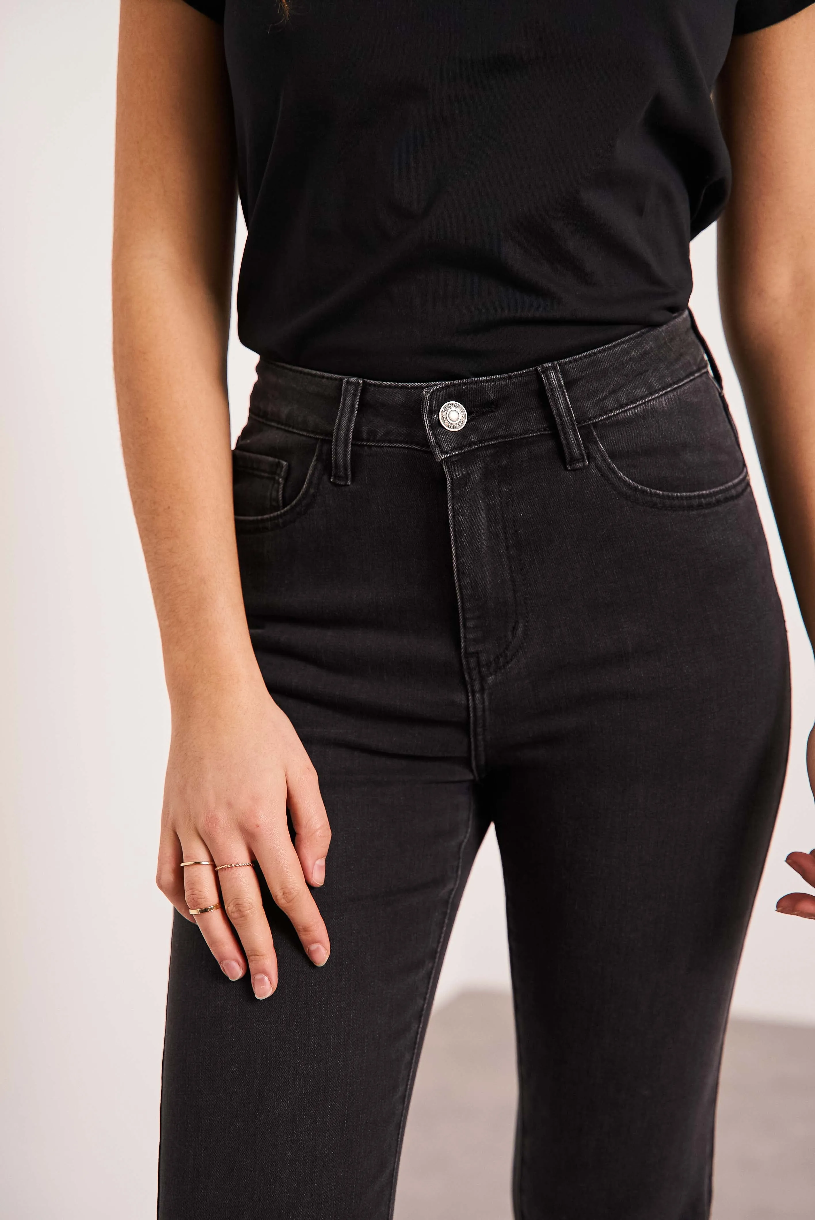 Oraije Wide-Leg Cropped Denim Jeans